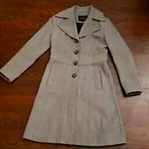 Womens Nine West Grey Wool Pea Coat Size 2.